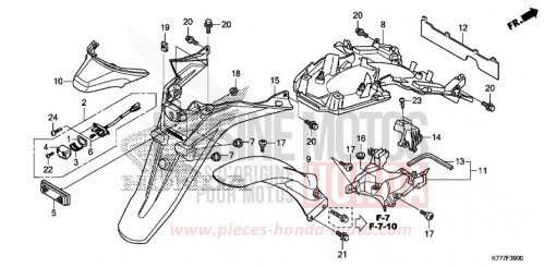 REAR FENDER/LICENSE LIGHT SH150ADK de 2019
